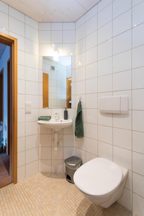 Aparthaus Am Walde & Appartement Sonnenseite بارثولومابيرغ المظهر الخارجي الصورة